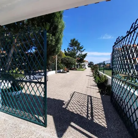 Holiday home Casa Camelias